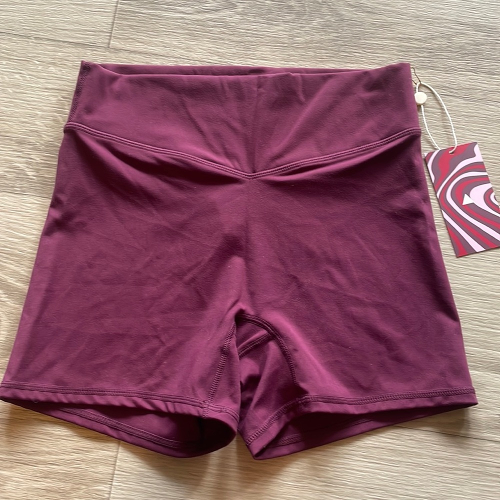 Vitality/ Balance Athletica cloud short in Amethyst